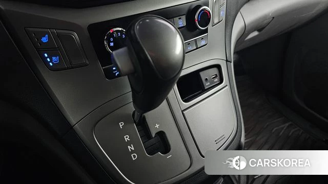 Hyundai The New Grand Starex id 5035889 из Кореи 19