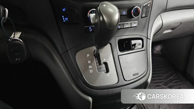 Hyundai The New Grand Starex id 4987764 из Кореи 30