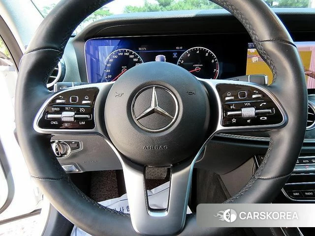 Mercedes-Benz E-Class W213 id 4943914 из Кореи 19