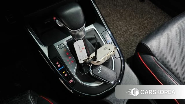 Kia Come New K3 id 5023748 из Кореи 19