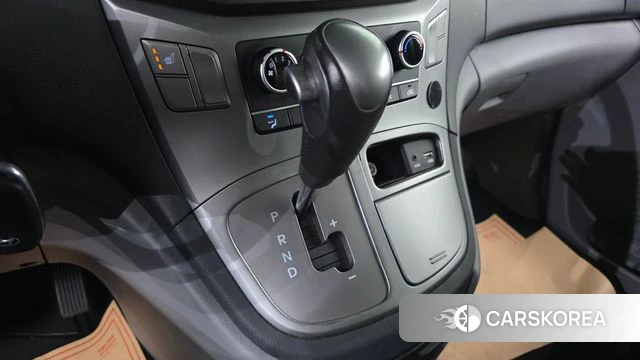 Hyundai The New Grand Starex id 4759257 из Кореи 29