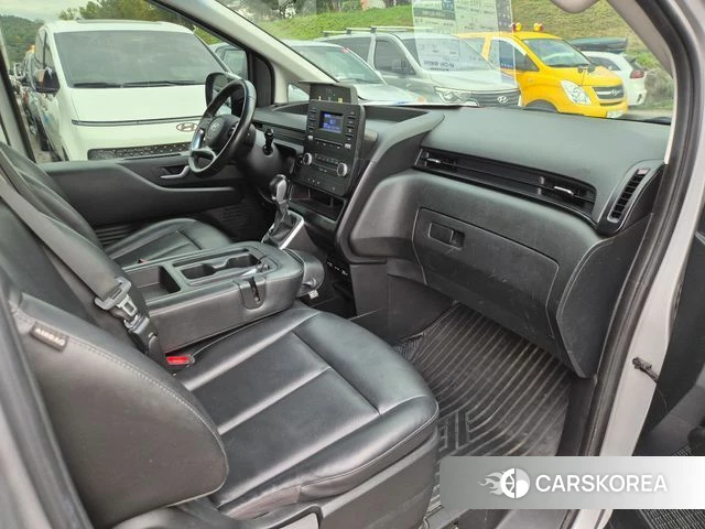 Hyundai Staria id 5027563 из Кореи 16