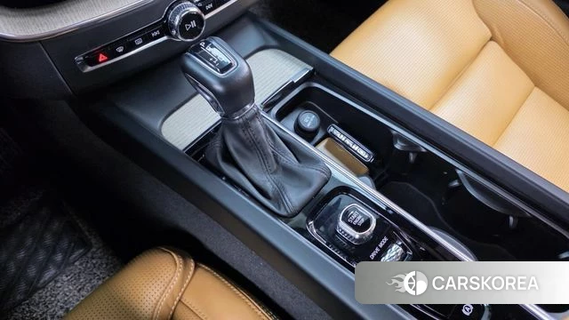 Volvo XC60 second Generation id 4982605 из Кореи 33