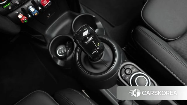 Mini Cooper Convertible id 5045959 из Кореи 35