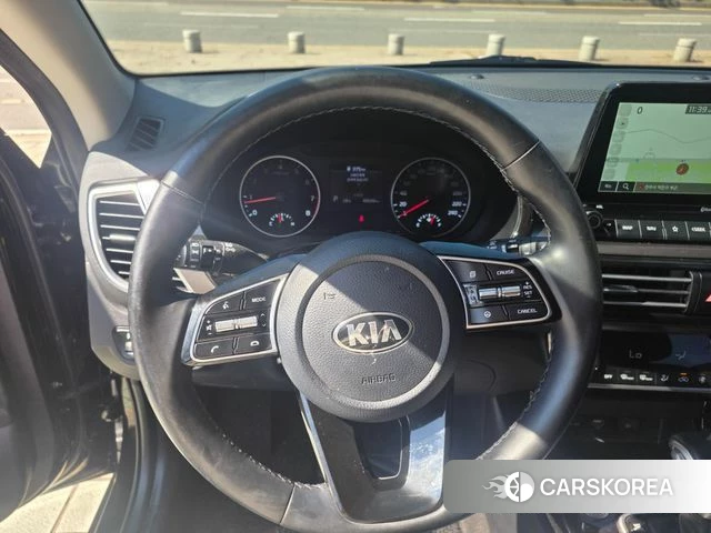 Kia Seltos id 4977603 из Кореи 17
