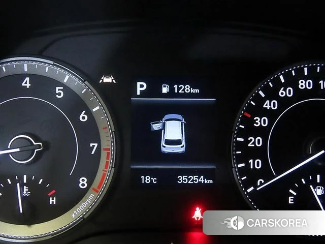Hyundai Venue id 5000767 из Кореи 19