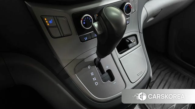 Hyundai The New Grand Starex id 4998646 из Кореи 30