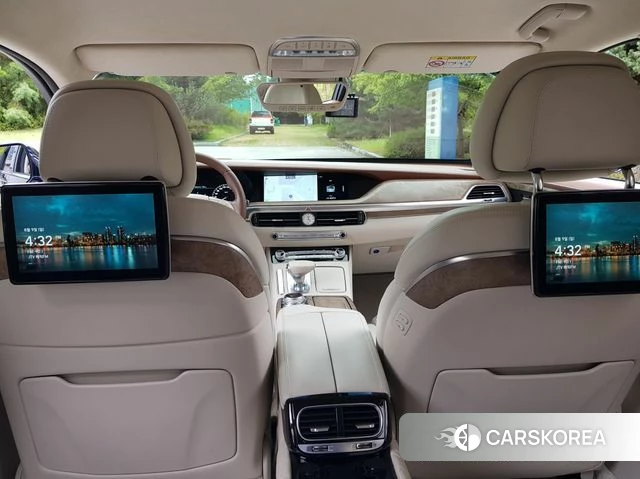 Genesis G90 id 4974392 из Кореи 19