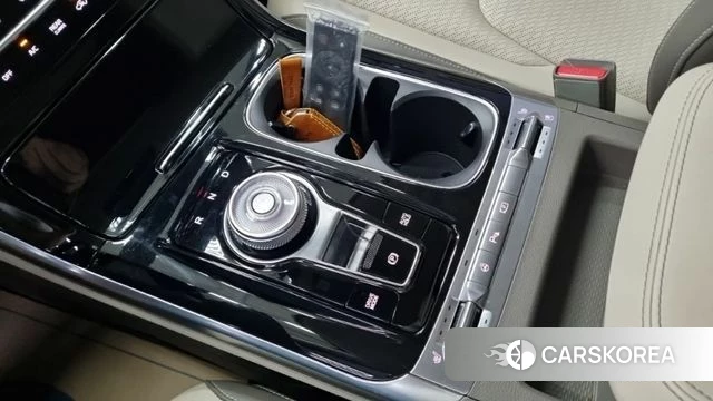 Kia Carnival 4th generation id 4987010 из Кореи 17