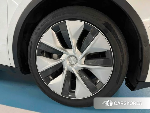 Tesla Model Y id 5047057 из Кореи 14