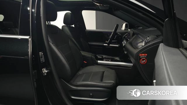 Mercedes-Benz EQA H243 id 4928699 из Кореи 34