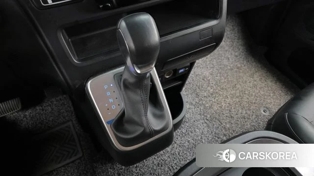 Hyundai Staria id 4976376 из Кореи 30