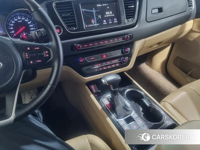Kia The New Carnival id 4982519 из Кореи 19