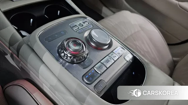 Genesis G90 (RS4) id 3366531 из Кореи 19