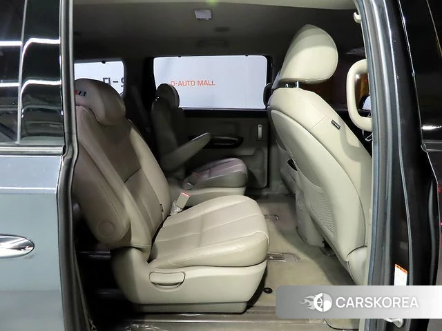 Kia The New Carnival id 4918746 из Кореи 19