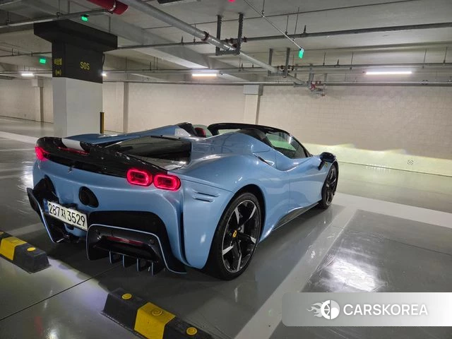 Ferrari SF90 Spider id 5033849 из Кореи 16