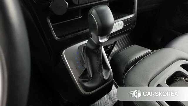 Hyundai Staria id 4965408 из Кореи 29