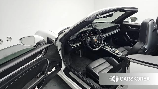 Porsche 911(992) id 4964815 из Кореи 38