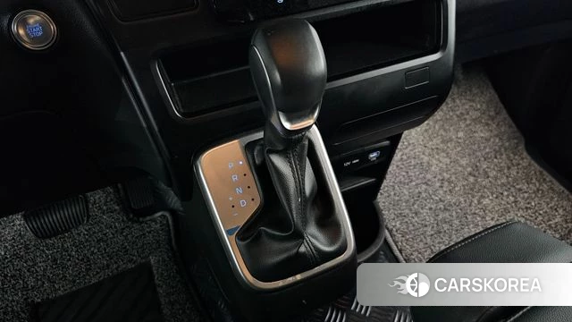 Hyundai Staria id 5021316 из Кореи 35