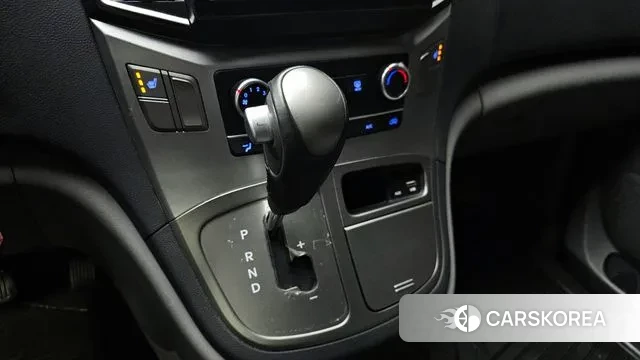 Hyundai The New Grand Starex id 3535907 из Кореи 19