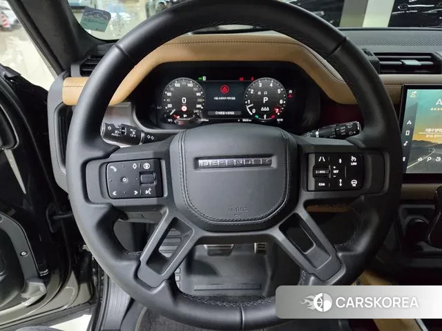 Land Rover Defender (L663) id 3731798 из Кореи 19