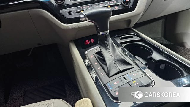 Kia All New Carnival id 5019005 из Кореи 33