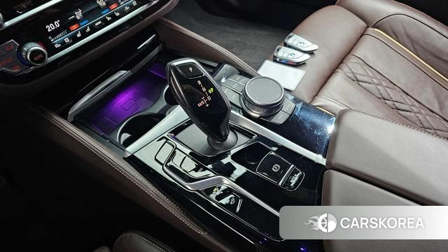 BMW 5 Series (G30) id 4958100 из Кореи 31