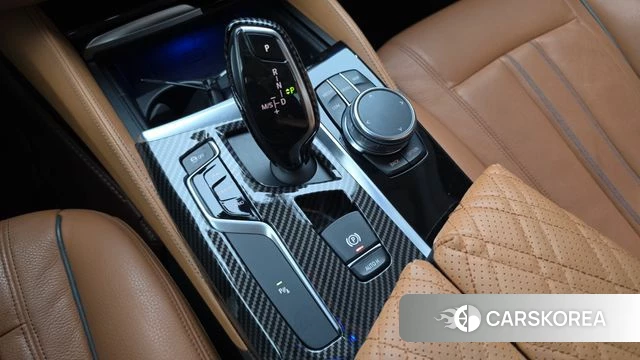 BMW 5 Series (G30) id 4978317 из Кореи 32