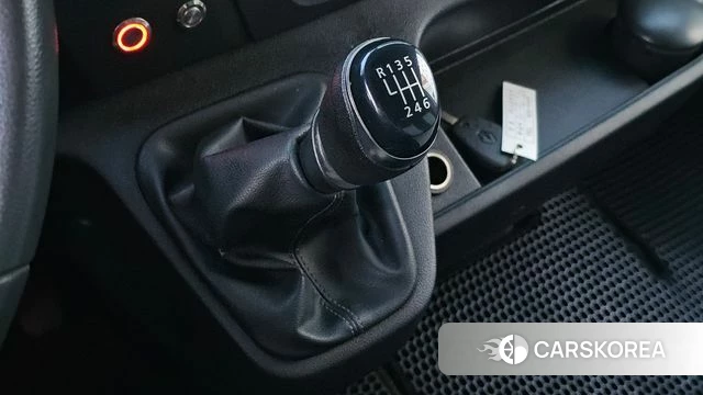 Renault Korea (Samsung) Master id 4987427 из Кореи 37