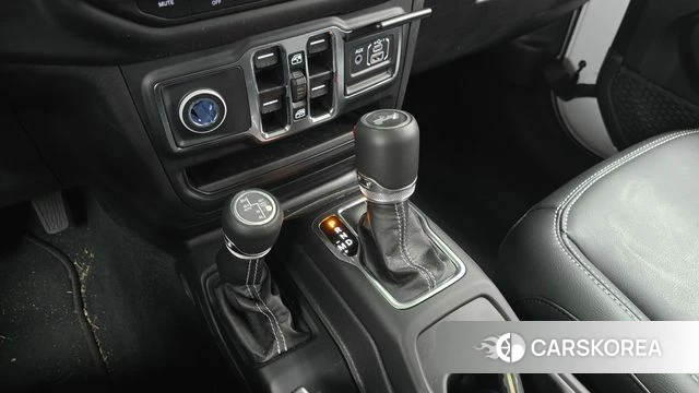 Jeep Wrangler (JL) id 4981241 из Кореи 31