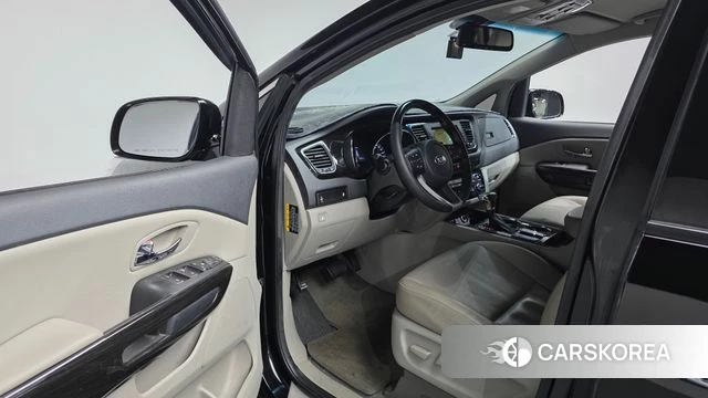 Kia The New Carnival id 5035759 из Кореи 31