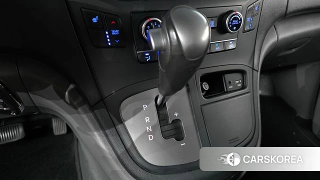 Hyundai The New Grand Starex id 4785766 из Кореи 19