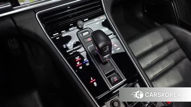 Porsche Panamera (971) id 3661746 из Кореи 19