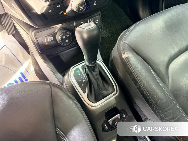 Jeep Renegade id 5029218 из Кореи 15