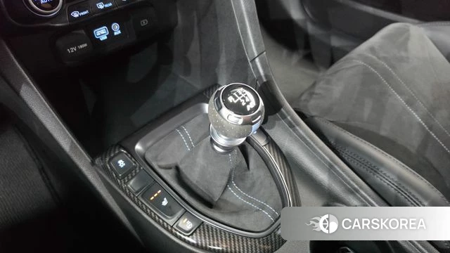 Hyundai Veloster (JS) id 5018899 из Кореи 27