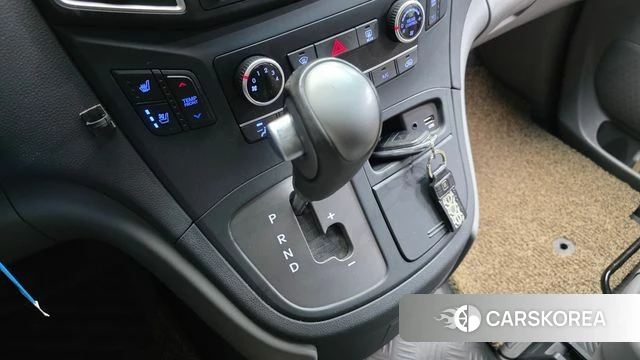 Hyundai The New Grand Starex id 5047883 из Кореи 31