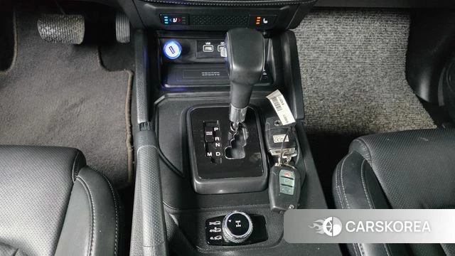 Ssangyong The New Rexton Sports Cannes id 4950912 из Кореи 30