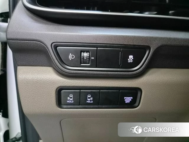 Kia The New Carnival 4th Generation id 4964520 из Кореи 19