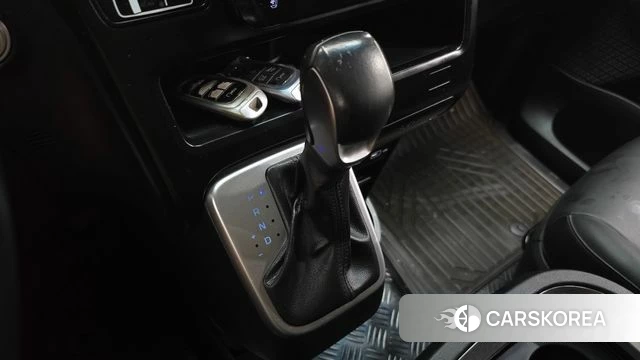 Hyundai Staria id 4793677 из Кореи 36
