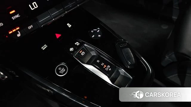 Audi Q4 e-Tron (F4) id 4792963 из Кореи 33