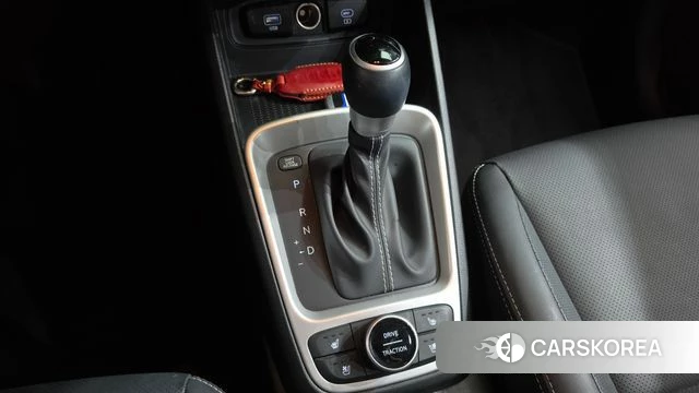 Hyundai Venue id 4696386 из Кореи 32