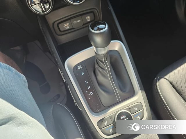 Hyundai Venue id 4969436 из Кореи 17