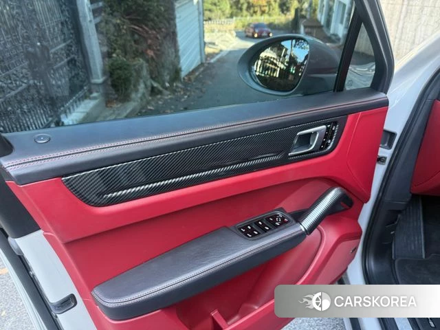 Porsche Cayenne (PO536) id 5028429 из Кореи 13