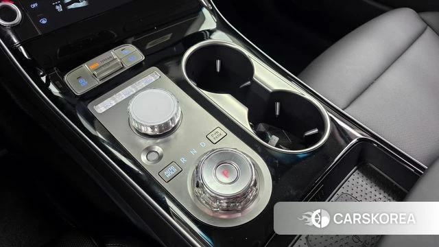 Genesis GV70 id 4995452 из Кореи 19