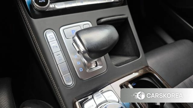 Genesis G90 id 4960153 из Кореи 31