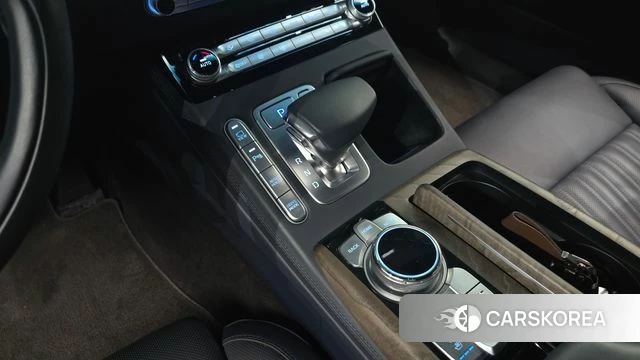 Genesis G90 id 5053523 из Кореи 30