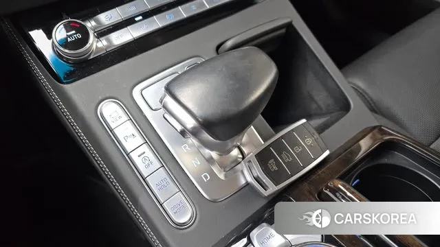 Genesis G90 id 3284126 из Кореи 19