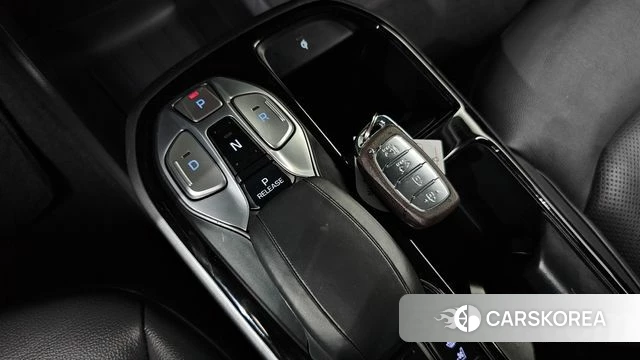 Hyundai The New Ionic Electric id 4642284 из Кореи 29