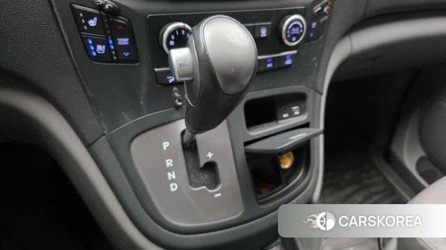 Hyundai The New Grand Starex id 4794898 из Кореи 19