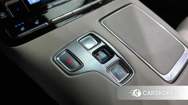 Hyundai The New Grandeur IG Hybrid id 5059345 из Кореи 19